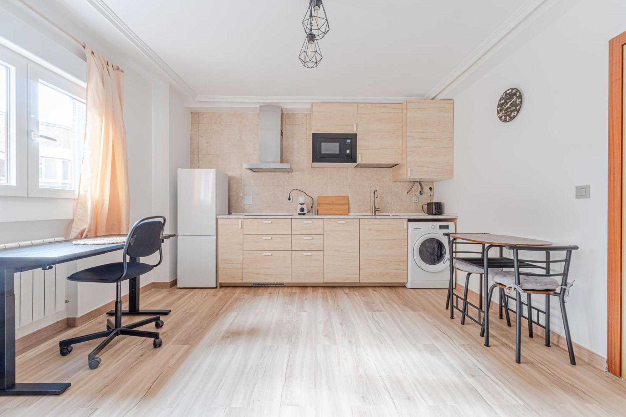 Estudio En Moncloa Appartement *